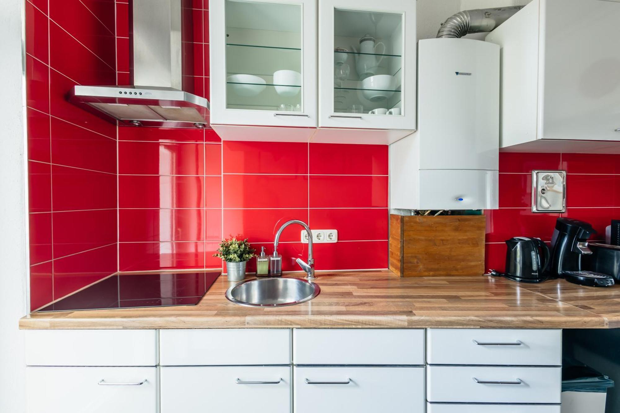 Centrally Located 2-Room Apartment Ганновер Экстерьер фото