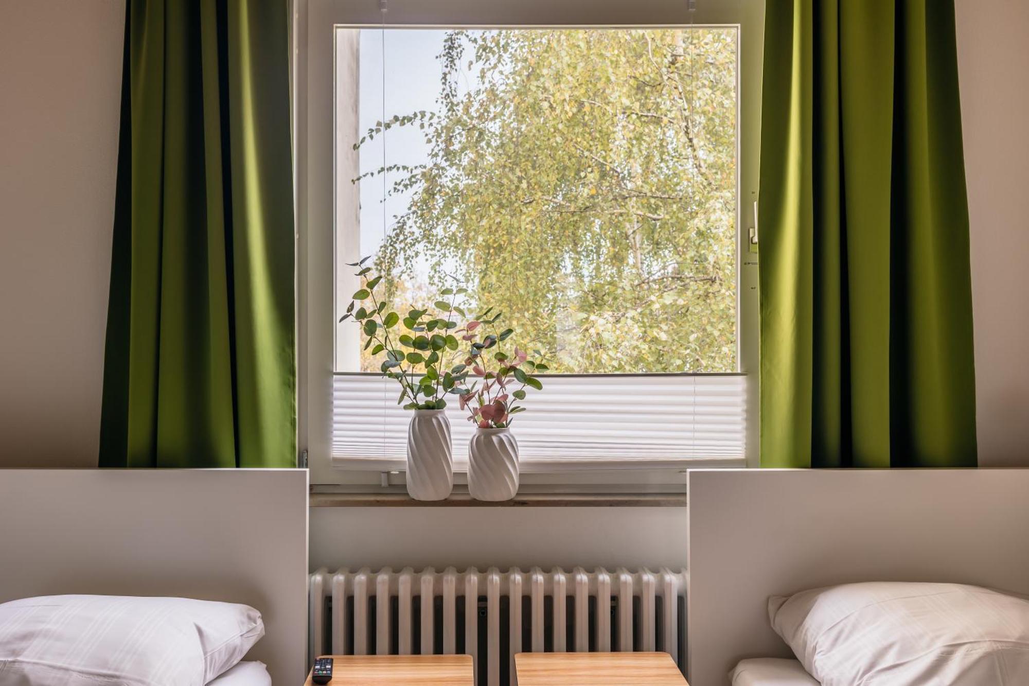 Centrally Located 2-Room Apartment Ганновер Экстерьер фото